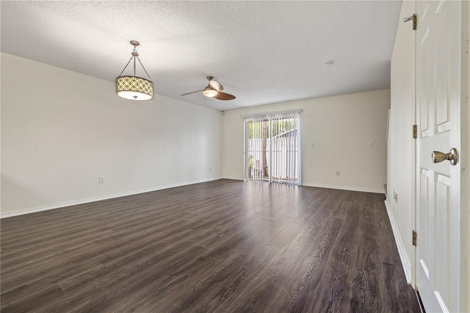 8505 EDGEWATER PLACE BLVD, TAMPA, FL, 33615