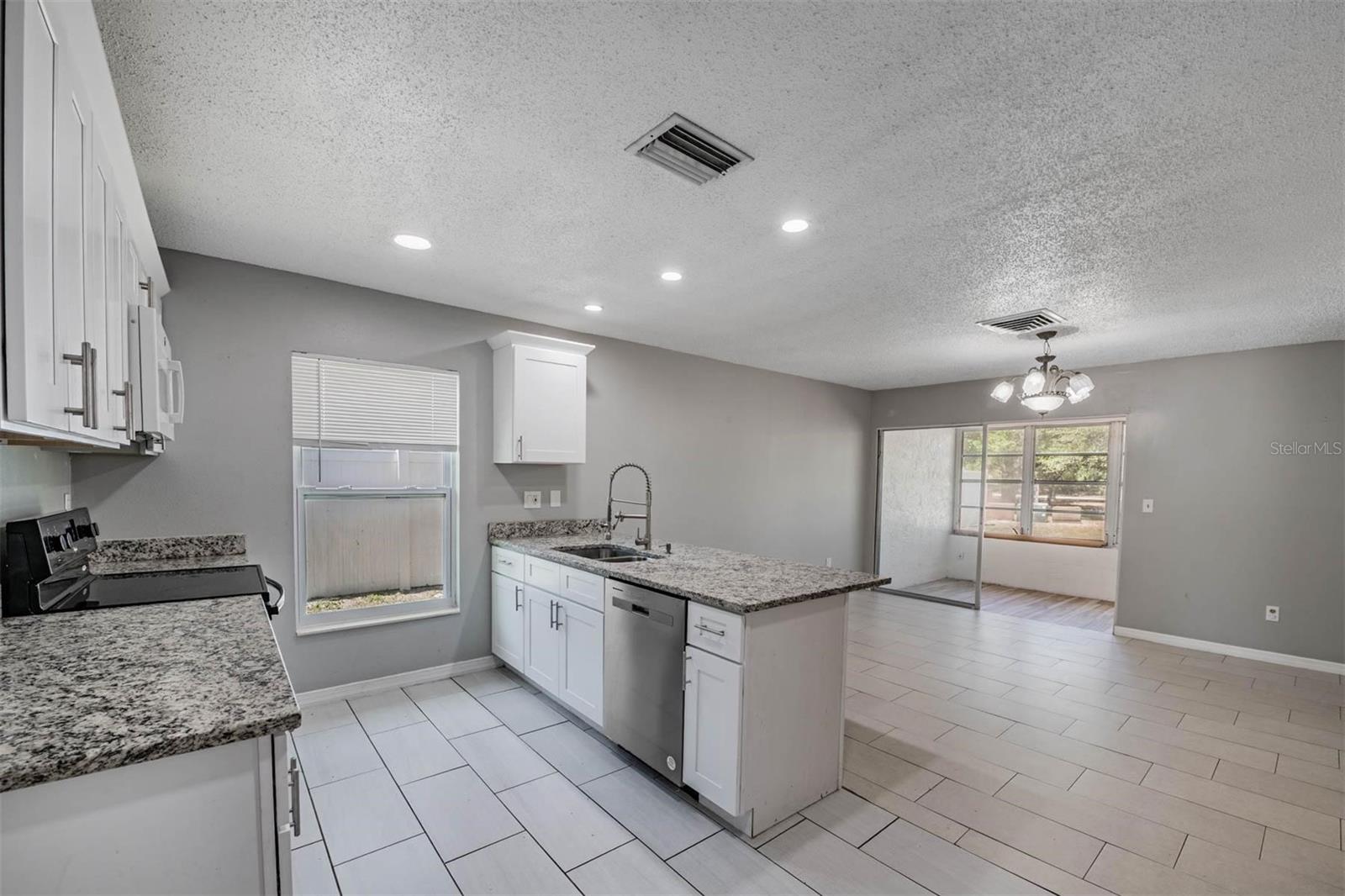 8119 SAN BERNARDINO DR, PORT RICHEY, FL, 34668