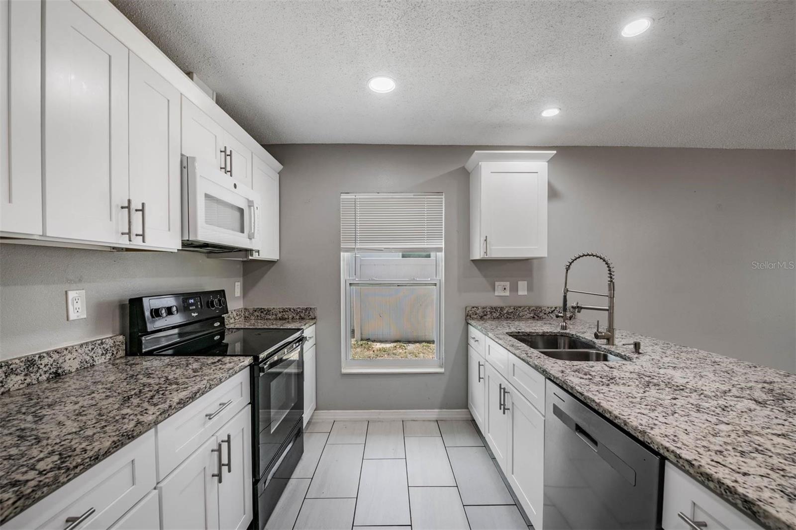 8119 SAN BERNARDINO DR, PORT RICHEY, FL, 34668