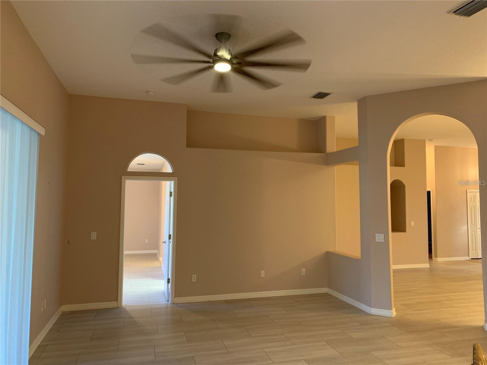 10724 BANFIELD DR, RIVERVIEW, FL, 33579