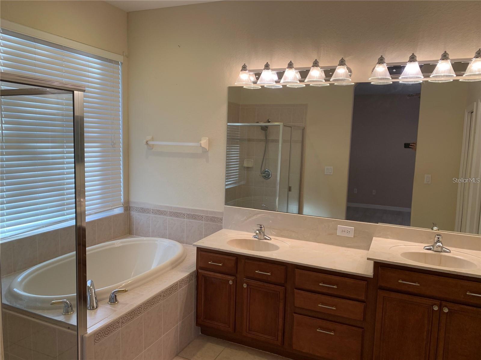 10724 BANFIELD DR, RIVERVIEW, FL, 33579