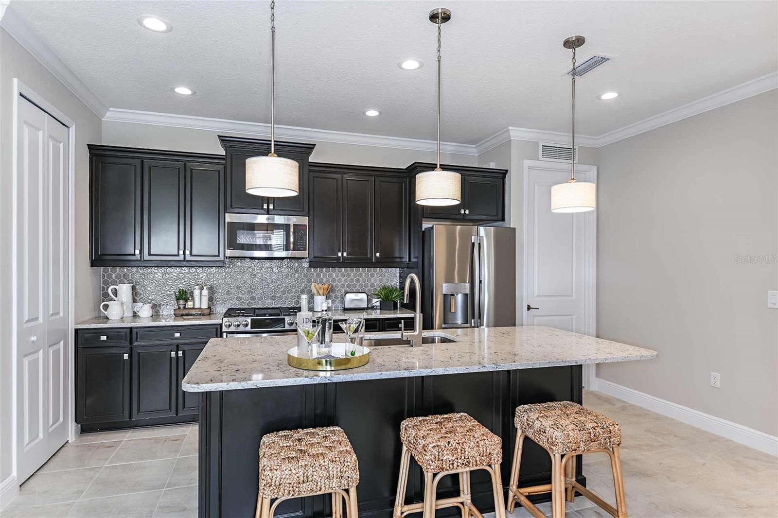 10293 LAKE WALES CIR, SARASOTA, FL, 34241
