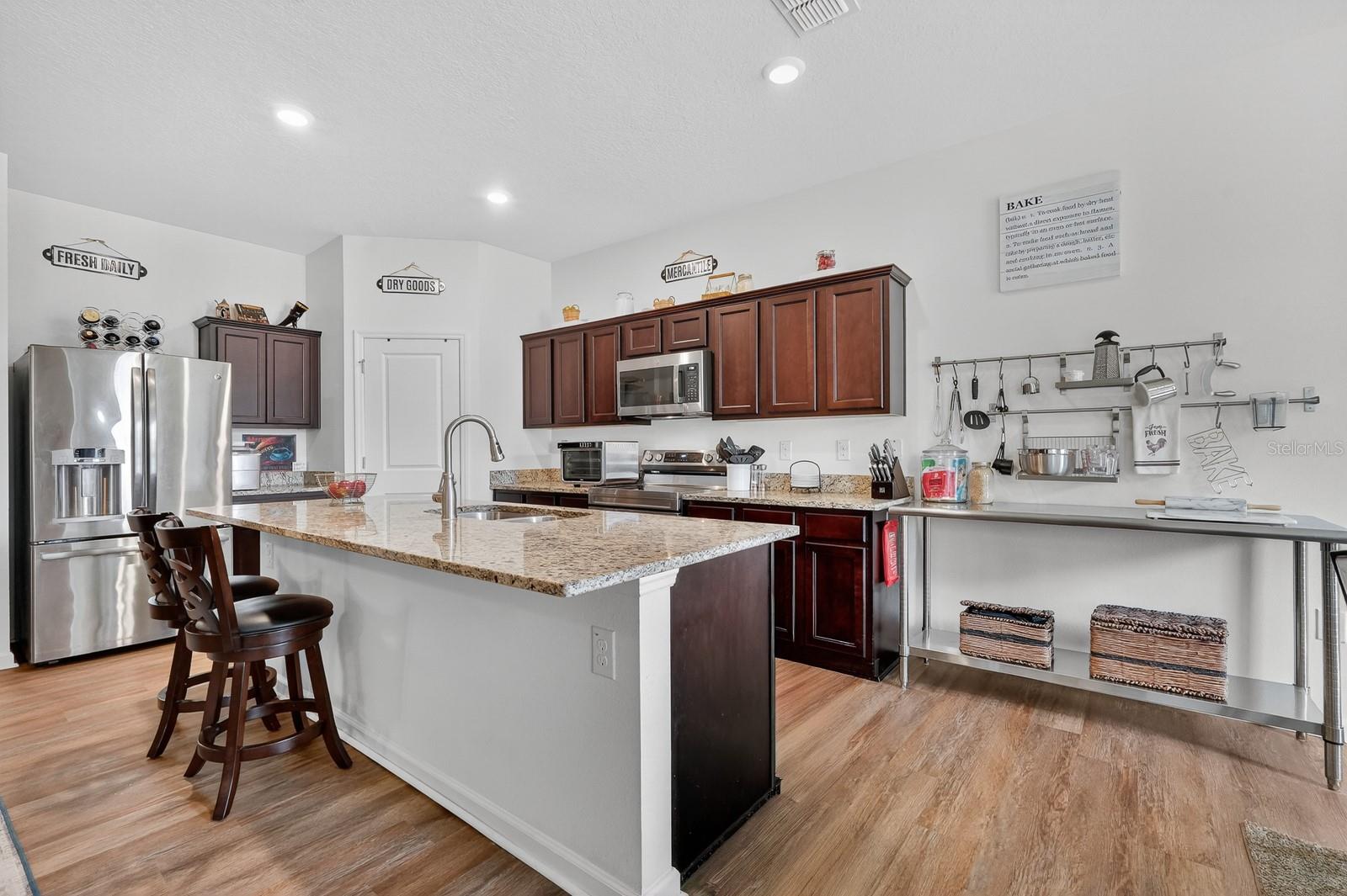 1019 LANDING LN, DELTONA, FL, 32738