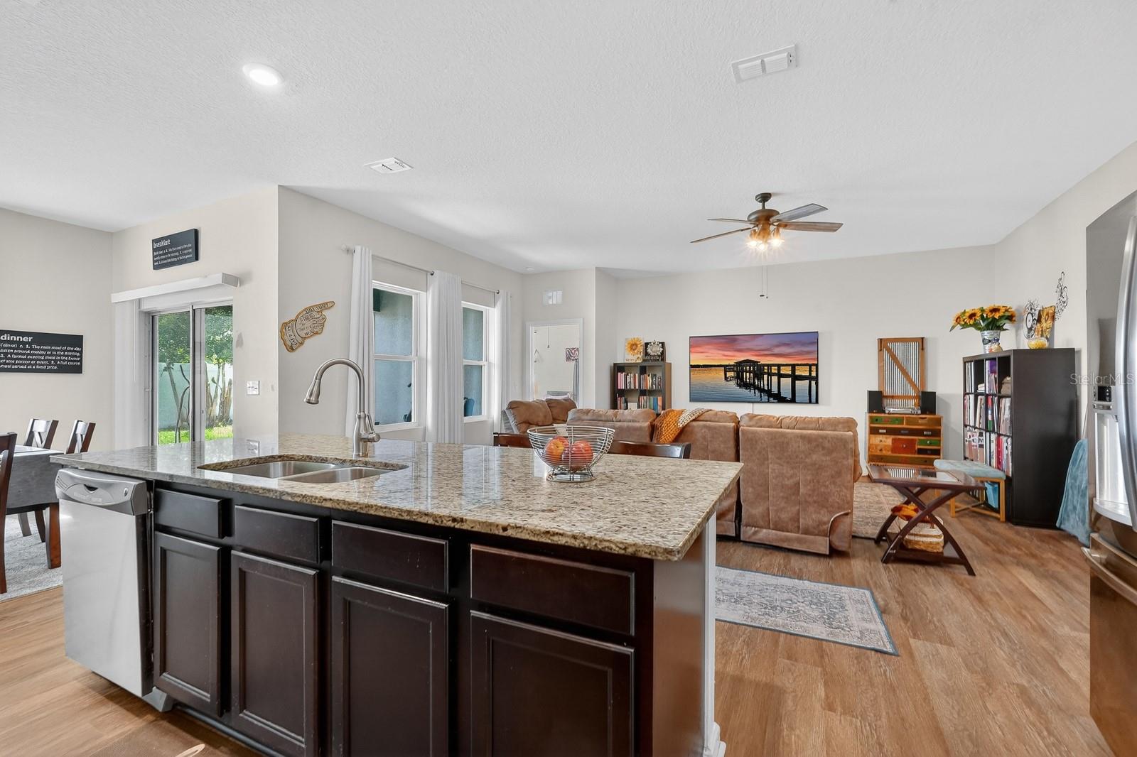 1019 LANDING LN, DELTONA, FL, 32738