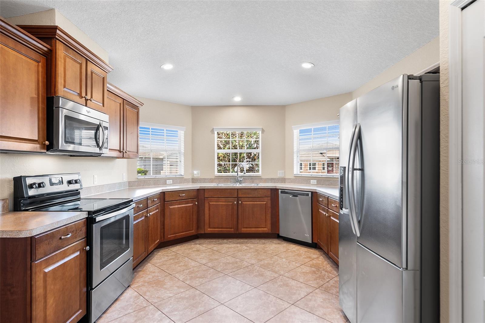 2037 LAKERIDGE DR, WINTER HAVEN, FL, 33881