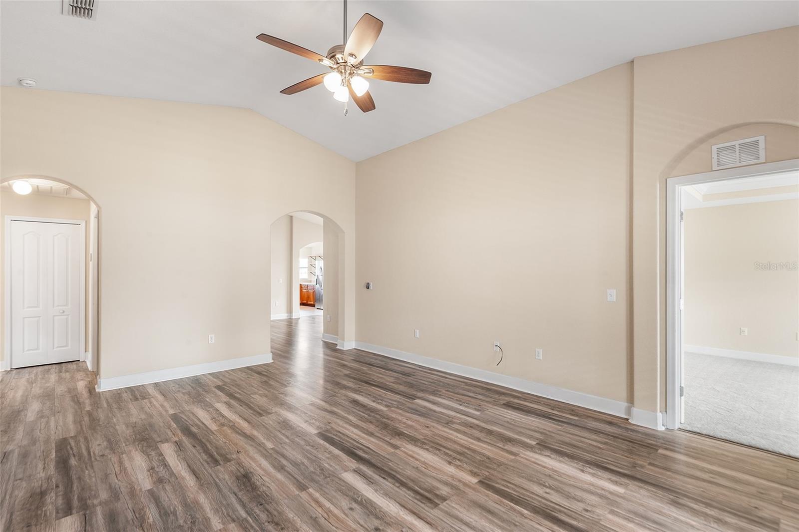 2037 LAKERIDGE DR, WINTER HAVEN, FL, 33881