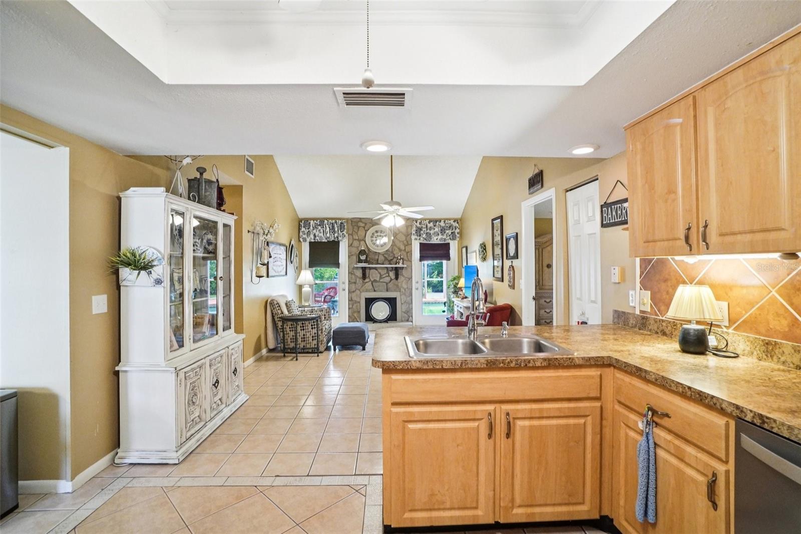 17803 SUNRISE DR, LUTZ, FL, 33549