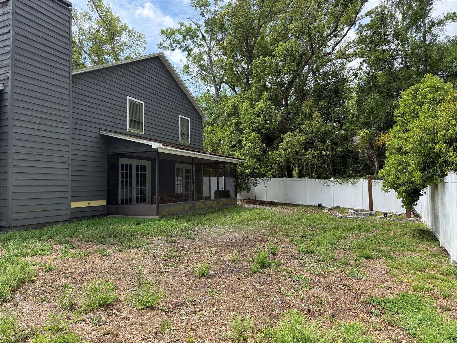 1024 SYLVIA LN, TAMPA, FL, 33613
