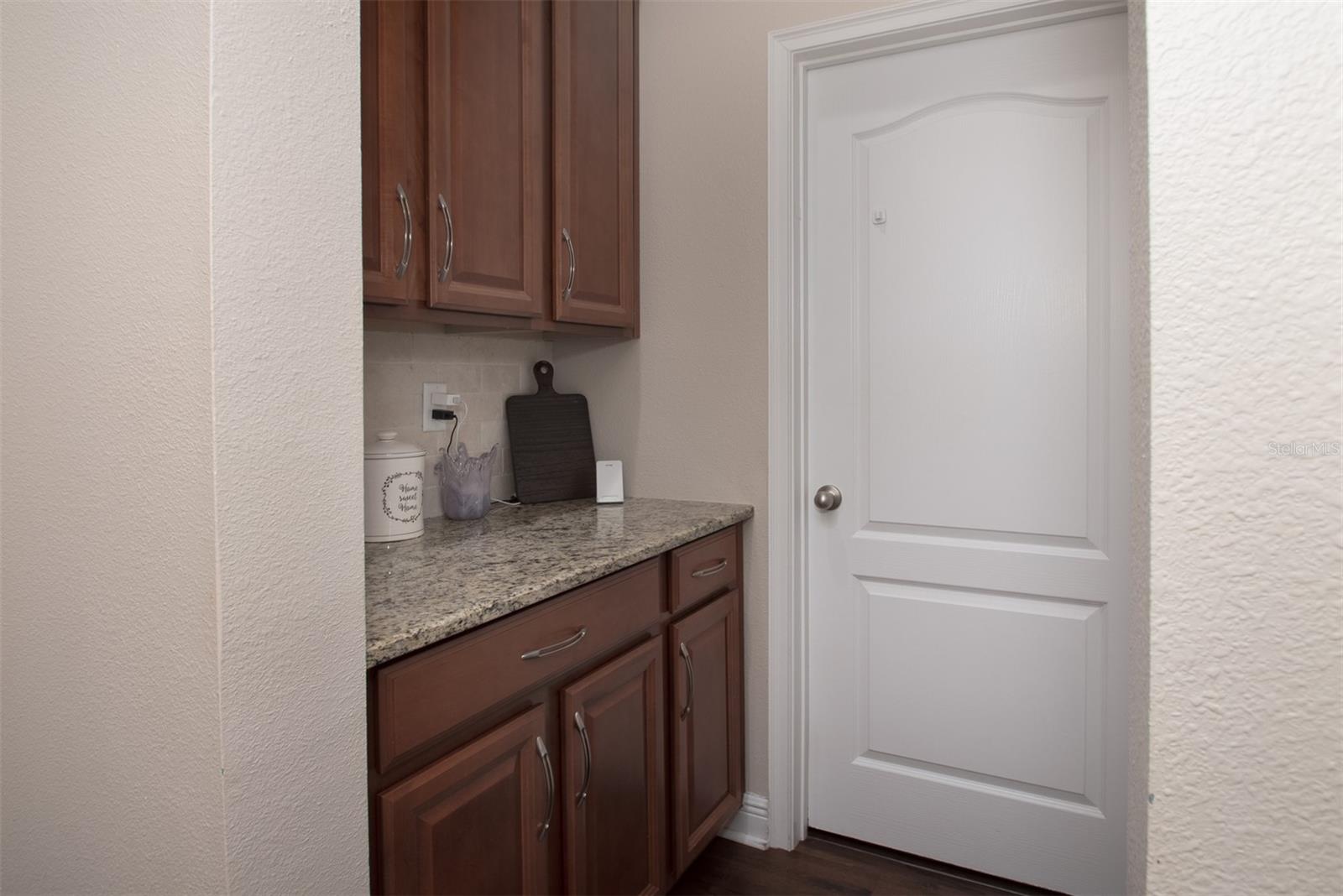 11604 QUIET FOREST DR, TAMPA, FL, 33635