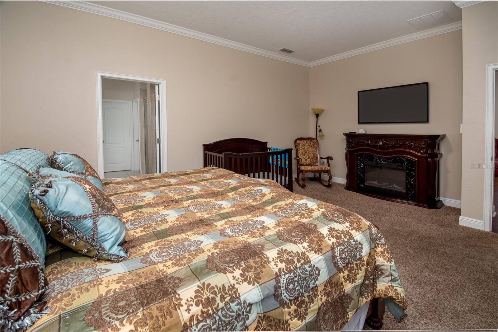 11604 QUIET FOREST DR, TAMPA, FL, 33635