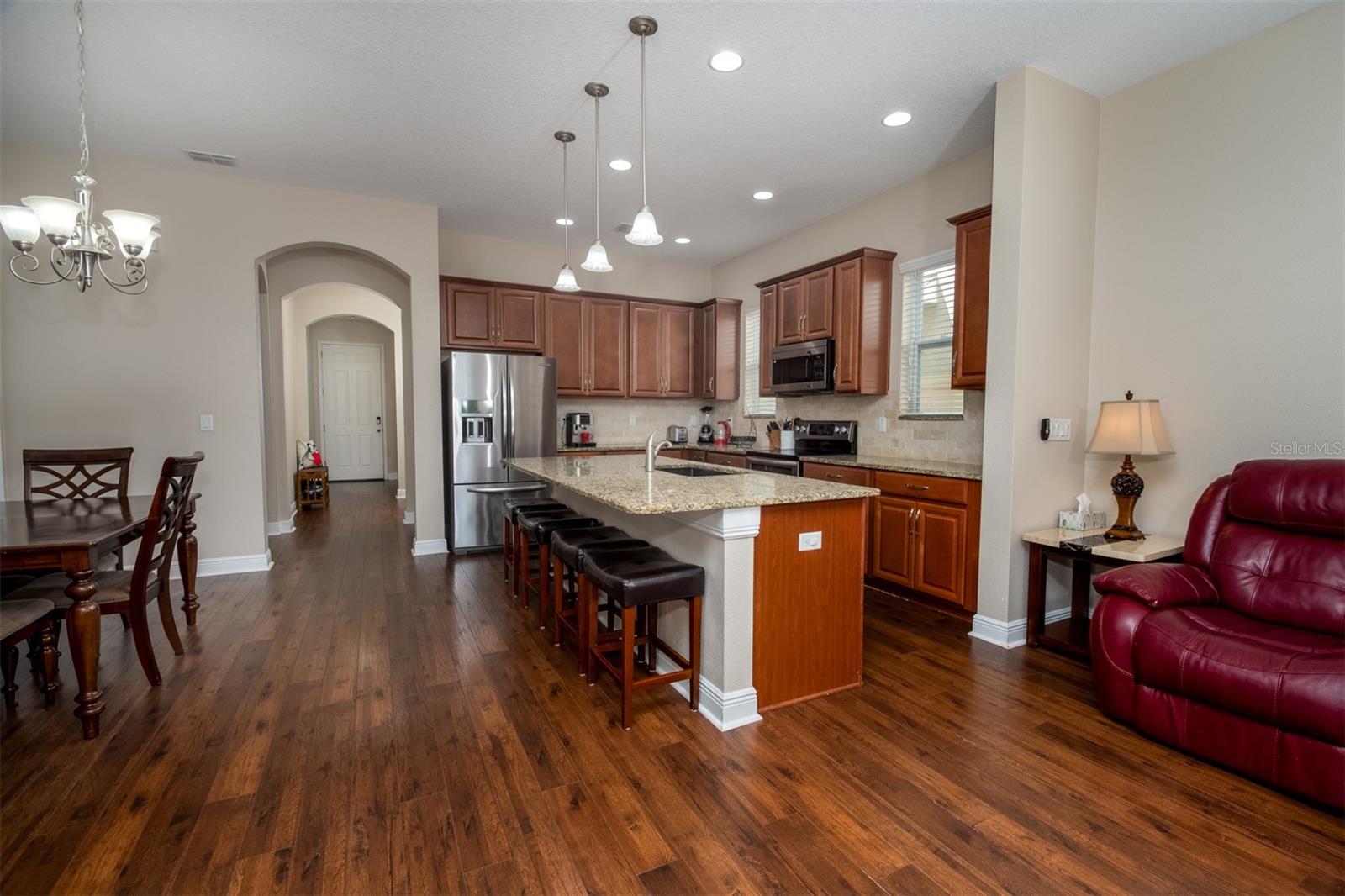 11604 QUIET FOREST DR, TAMPA, FL, 33635