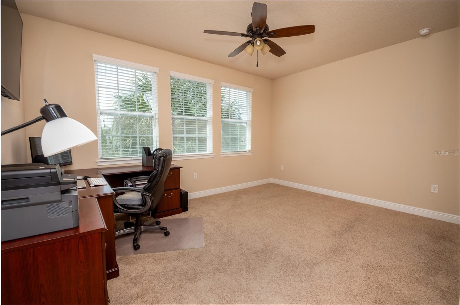 11604 QUIET FOREST DR, TAMPA, FL, 33635