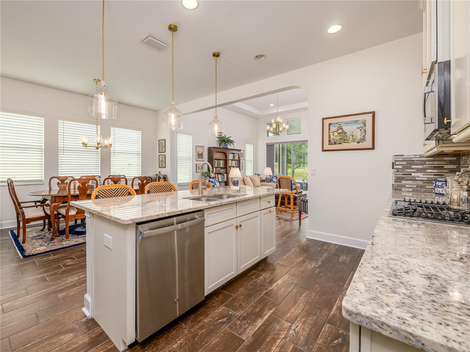 4521 BARLETTA CT, WESLEY CHAPEL, FL, 33543