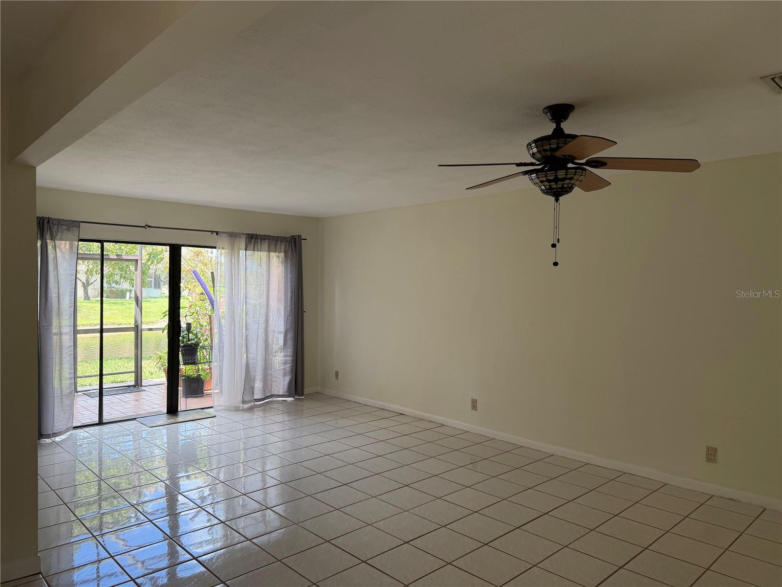 8091 NW 71ST CT, TAMARAC, FL, 33321