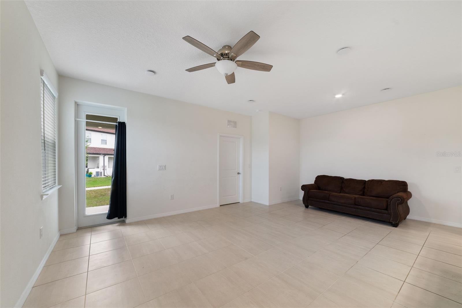 4371 CREEK COVE LN, KISSIMMEE, FL, 34744