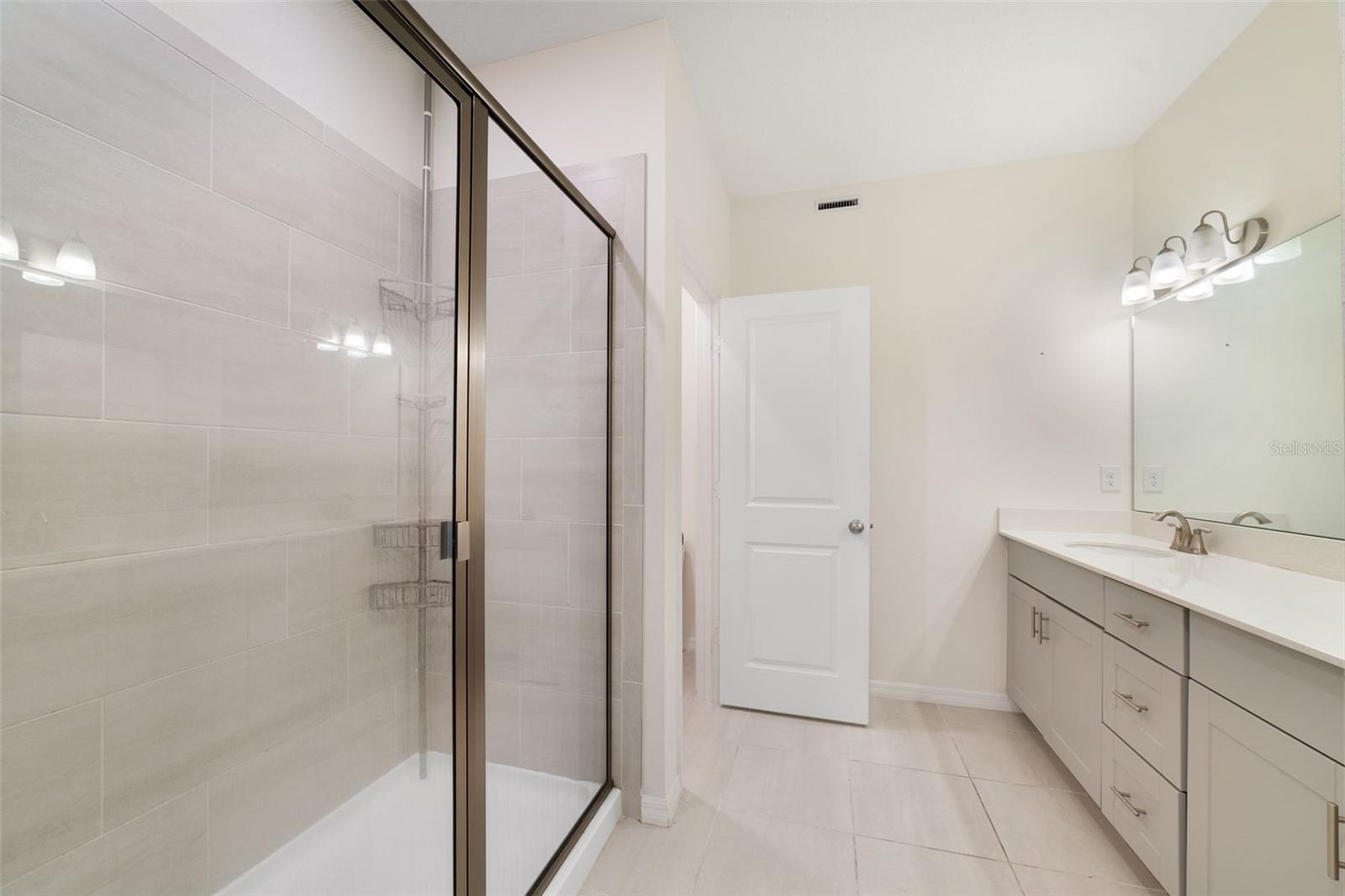 4371 CREEK COVE LN, KISSIMMEE, FL, 34744