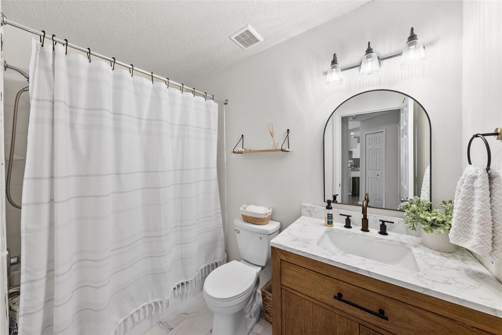 3323 W PINE ST, TAMPA, FL, 33607