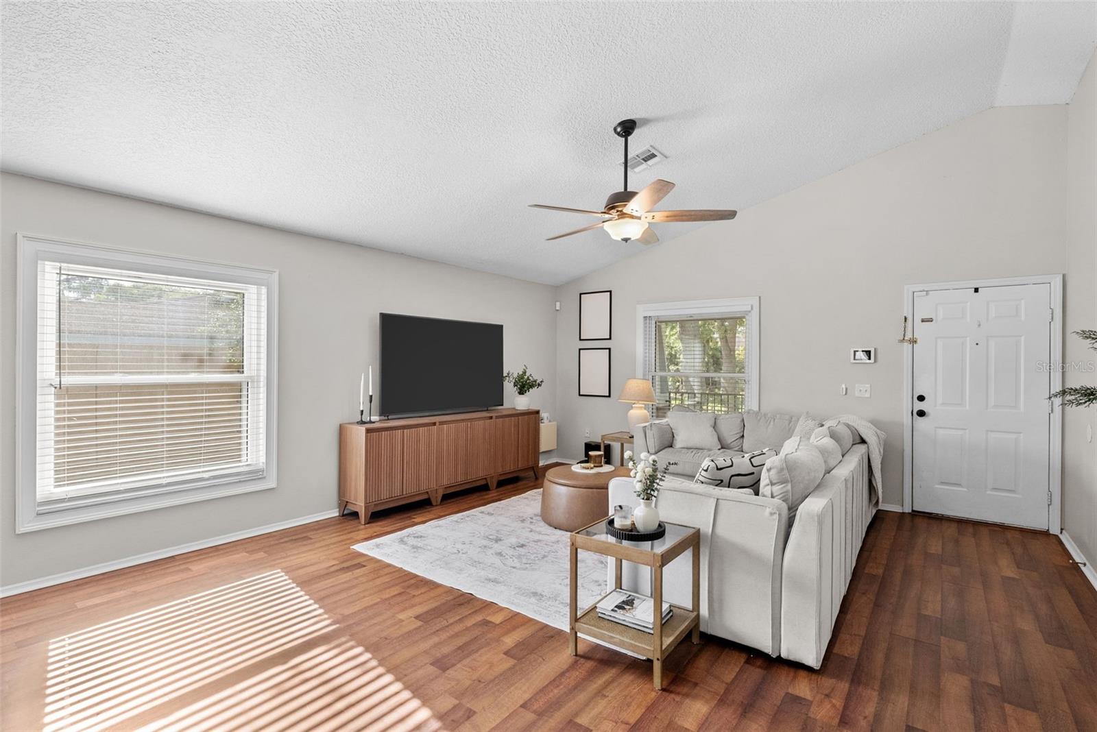 3323 W PINE ST, TAMPA, FL, 33607