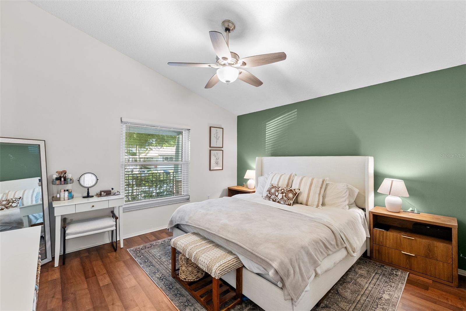 3323 W PINE ST, TAMPA, FL, 33607