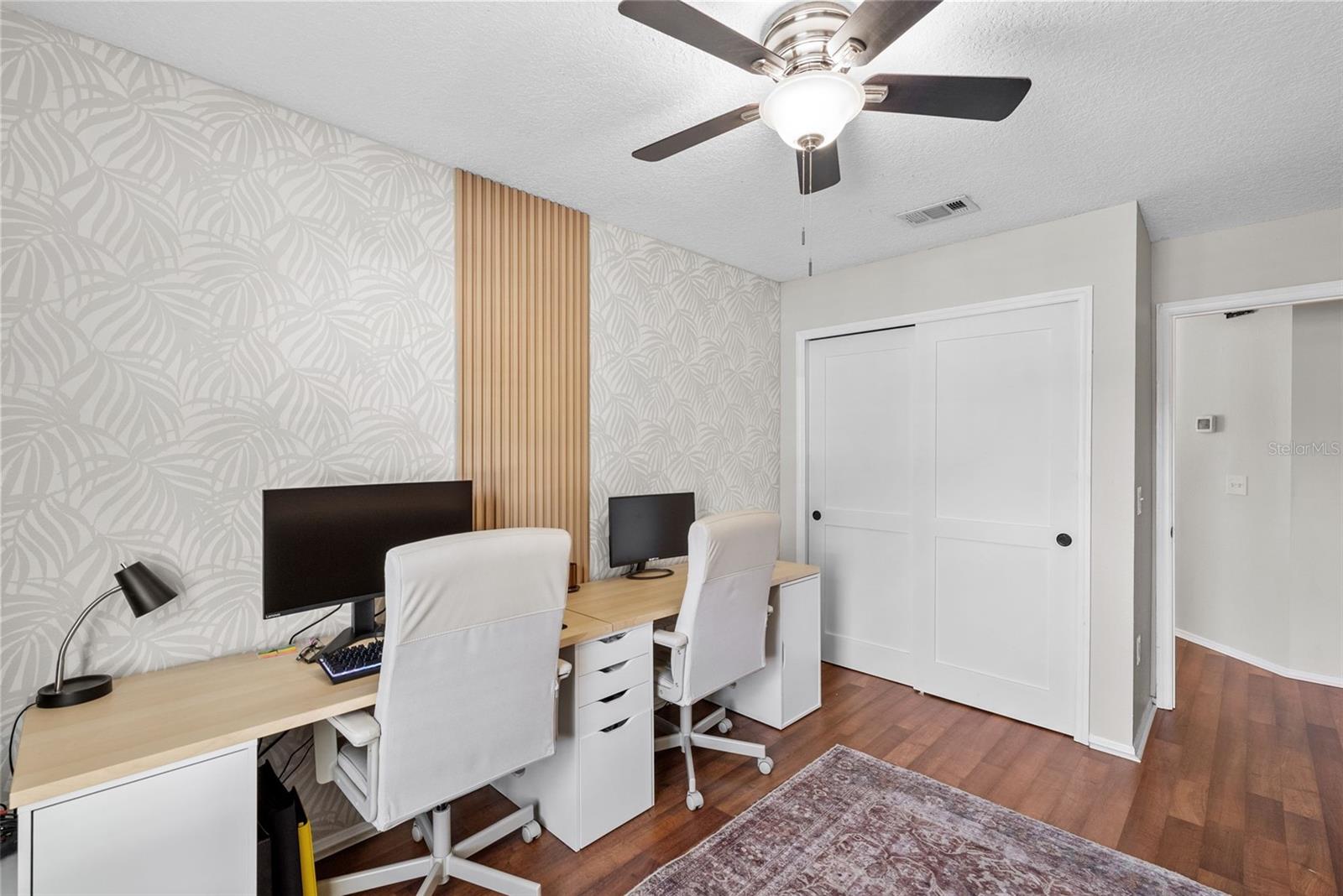 3323 W PINE ST, TAMPA, FL, 33607
