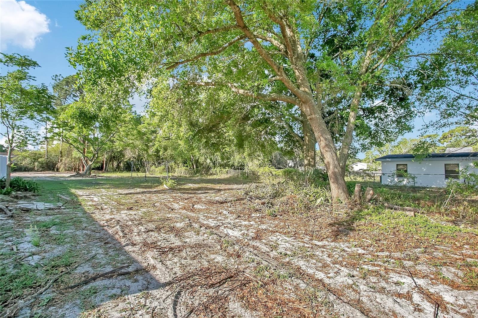 FLOWERS AVE, ORLANDO, FL, 32825
