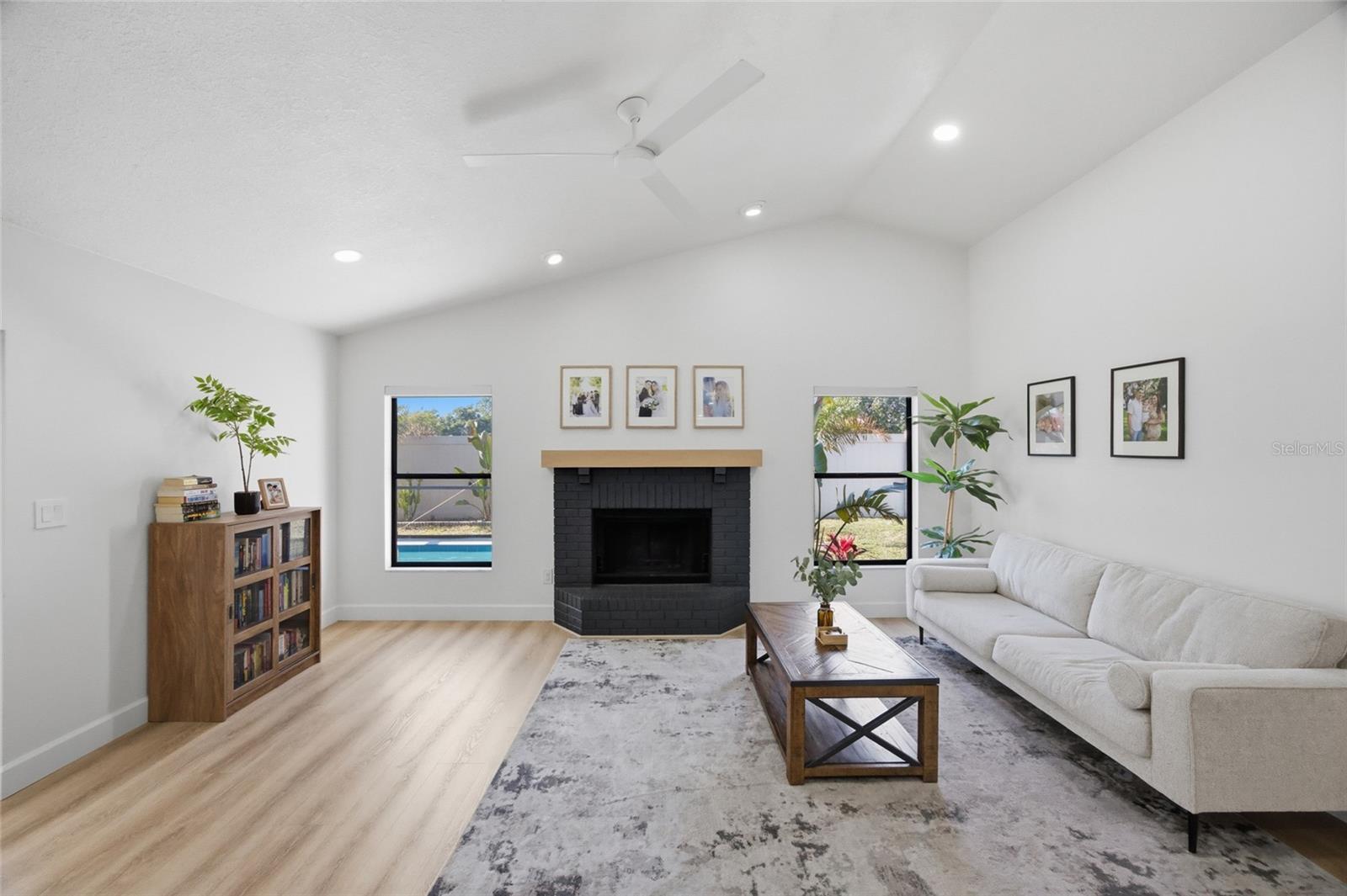 2212 LAKE BAY WAY, BRANDON, FL, 33511