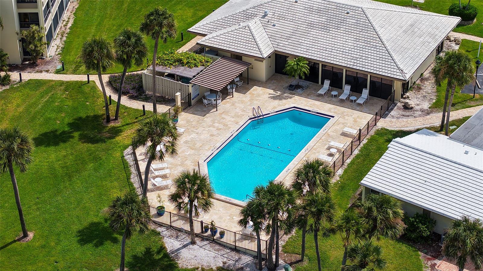 225 HOURGLASS WAY #202, SARASOTA, FL, 34242