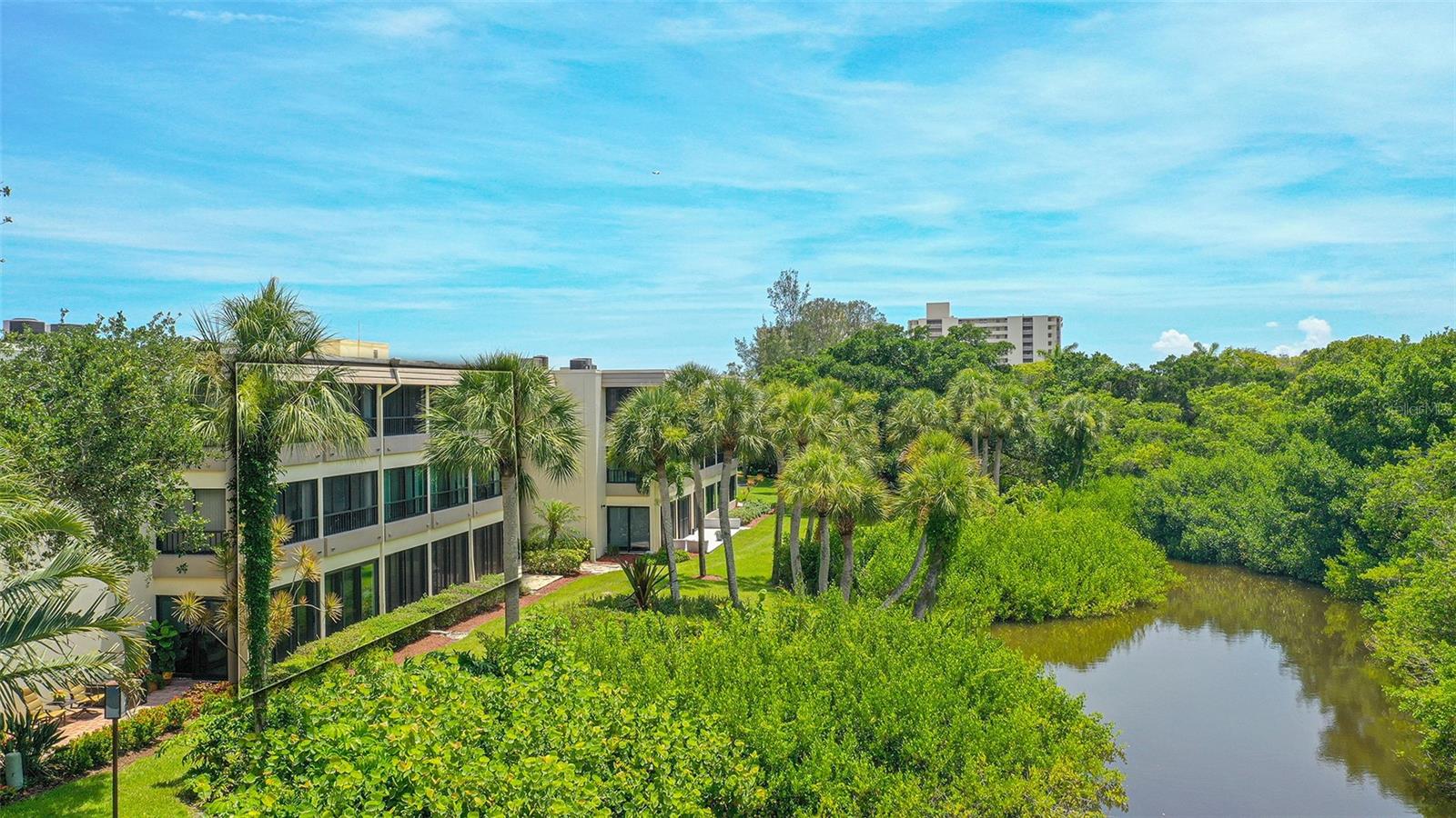 225 HOURGLASS WAY #202, SARASOTA, FL, 34242