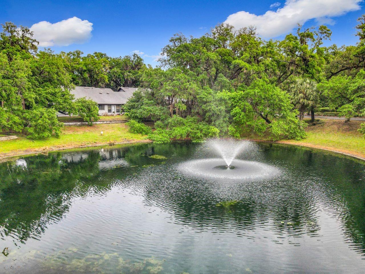 902 VILLAGE GREEN RD #2, DELAND, FL, 32720