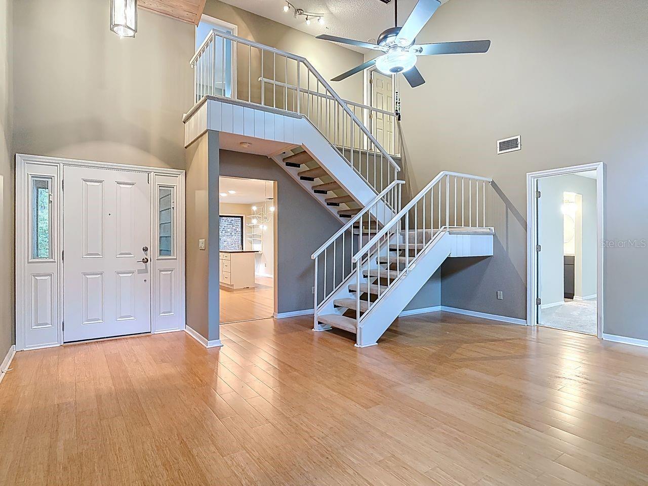 902 VILLAGE GREEN RD #2, DELAND, FL, 32720