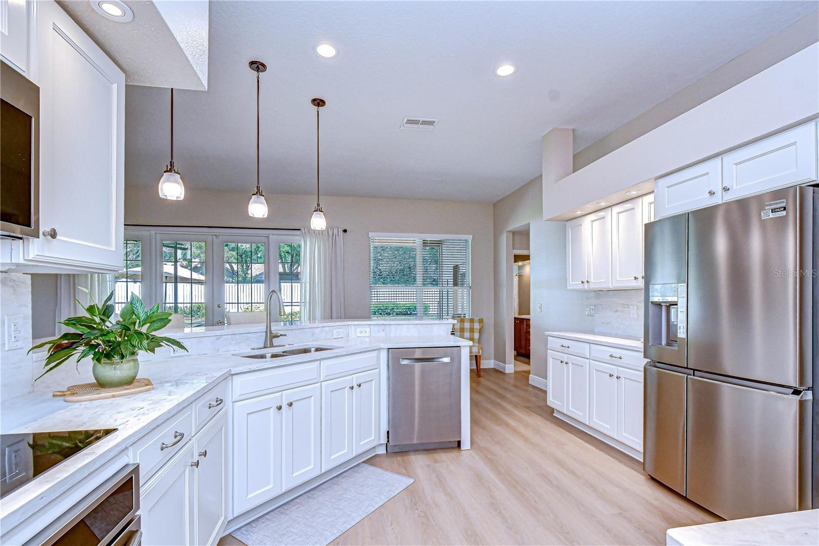 3041 COLONIAL RIDGE DR, BRANDON, FL, 33511