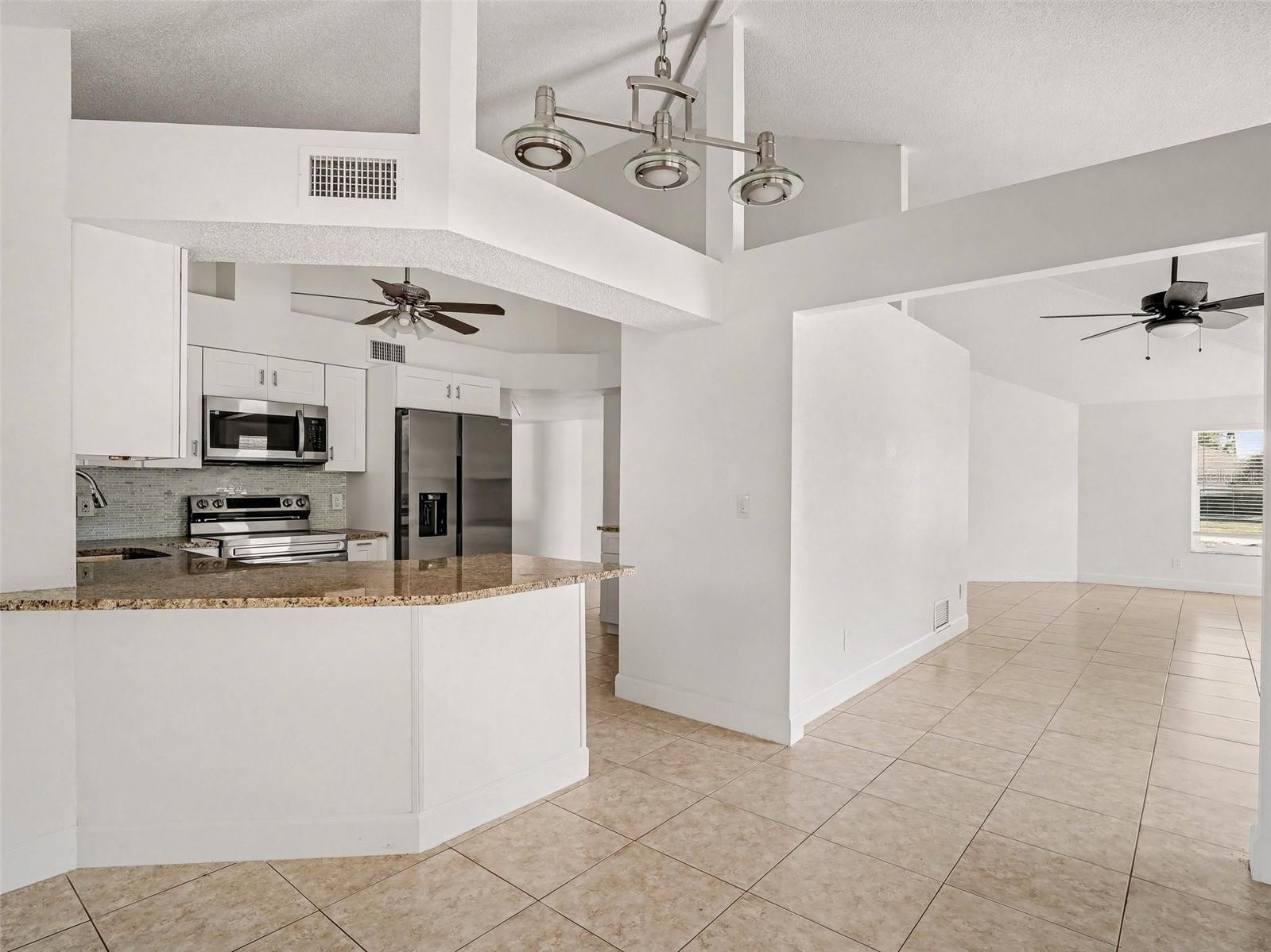 822 DIANE CIR, ENGLEWOOD, FL, 34223