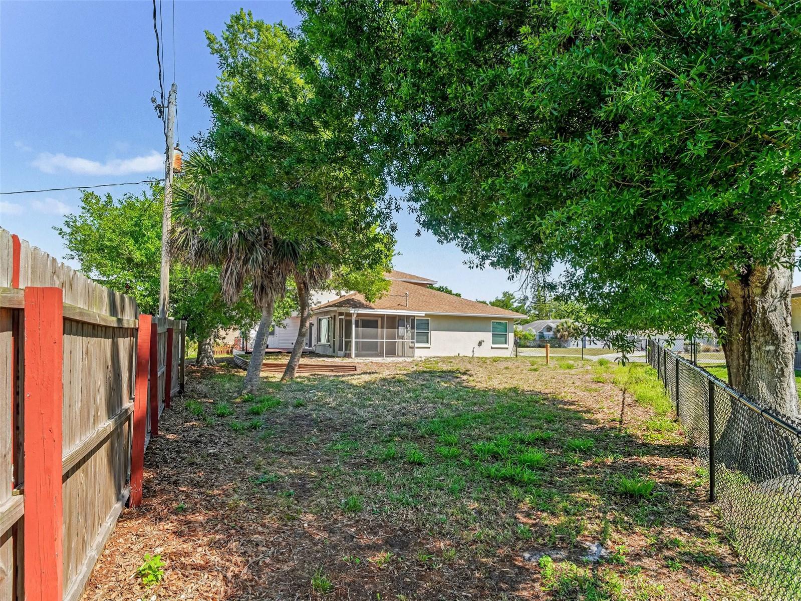 822 DIANE CIR, ENGLEWOOD, FL, 34223
