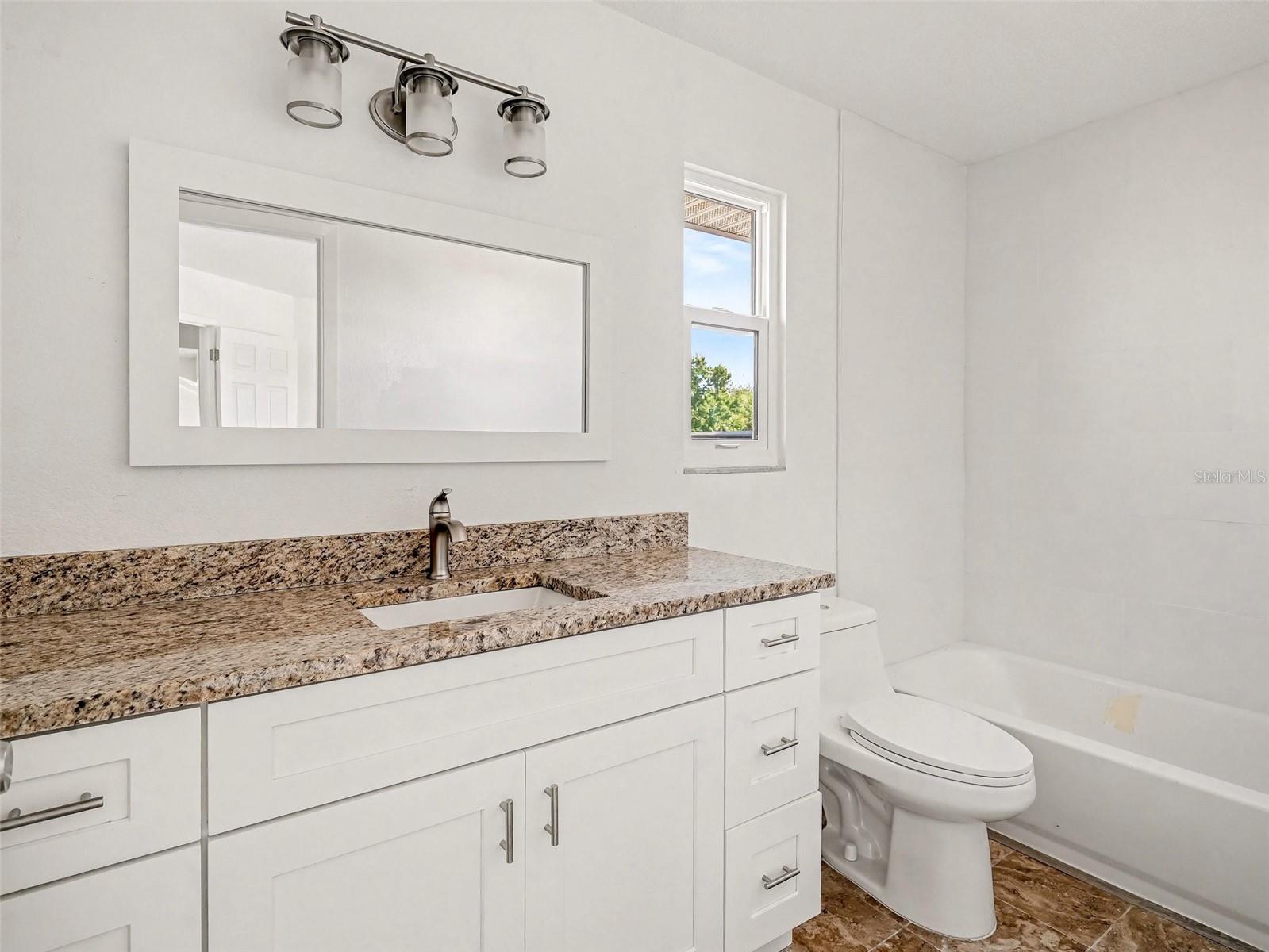 822 DIANE CIR, ENGLEWOOD, FL, 34223