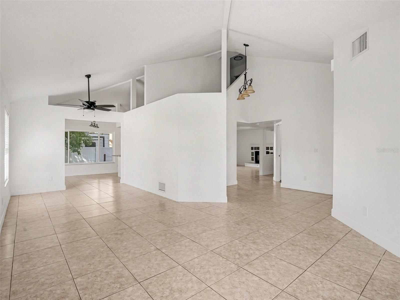 822 DIANE CIR, ENGLEWOOD, FL, 34223