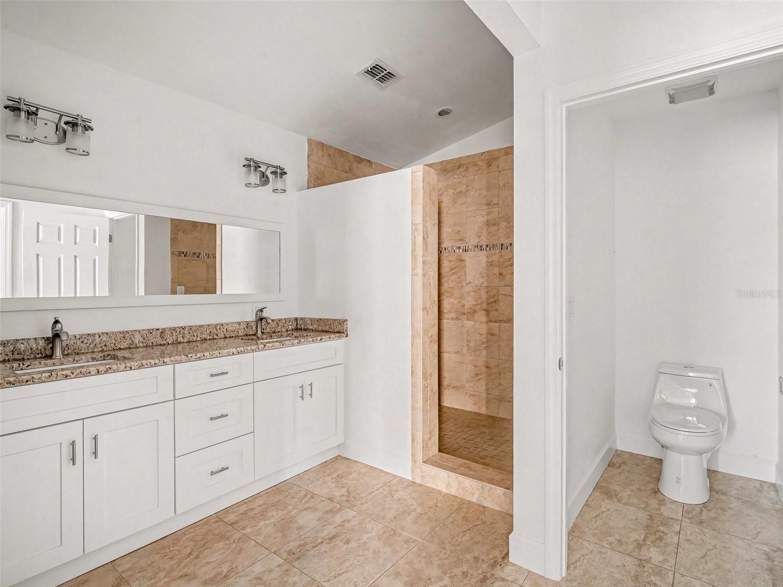822 DIANE CIR, ENGLEWOOD, FL, 34223
