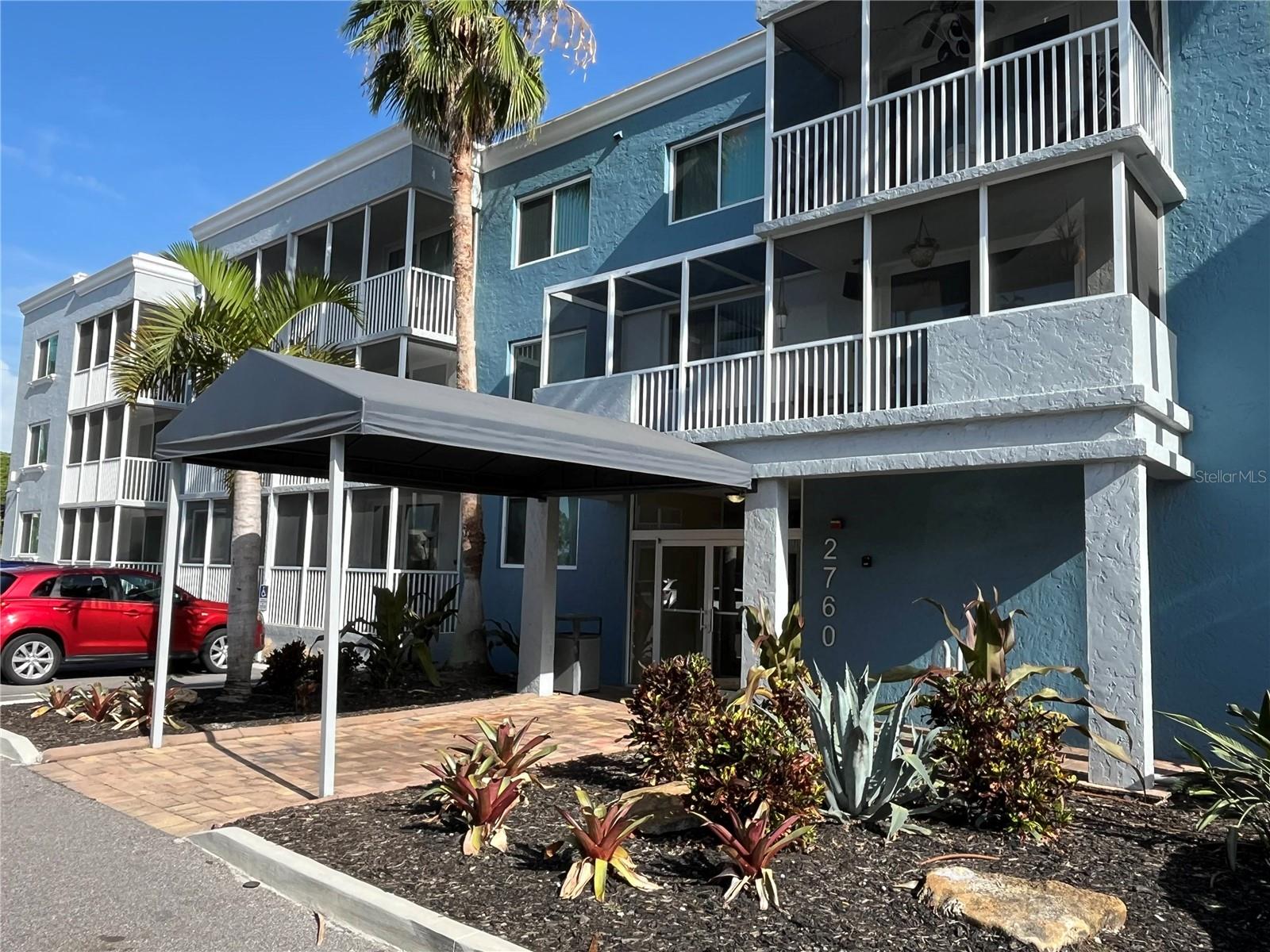 2760 COCONUT BAY LN LN #237, SARASOTA, FL, 34237
