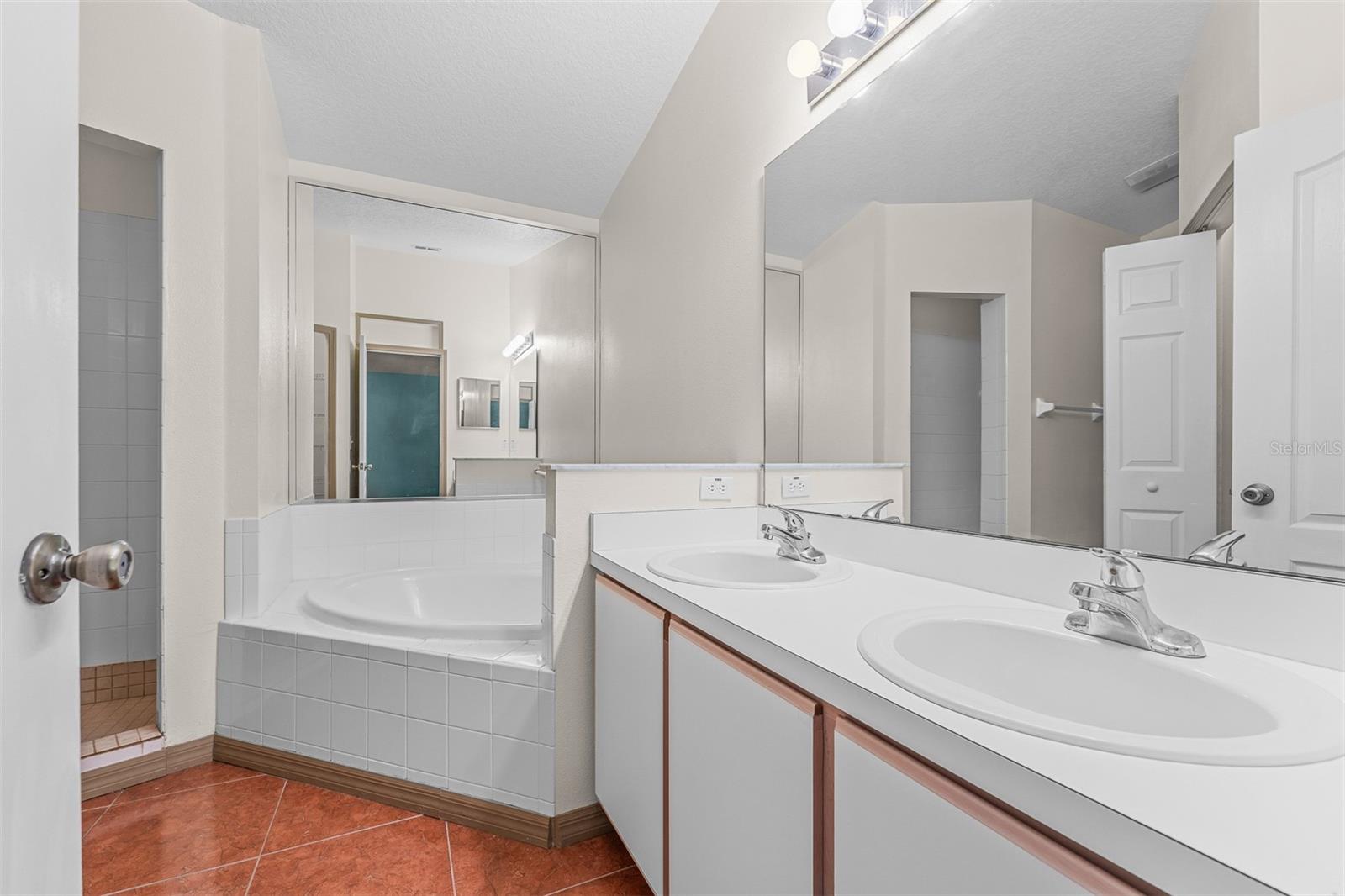 2493 DAFFADIL TER, SANFORD, FL, 32771