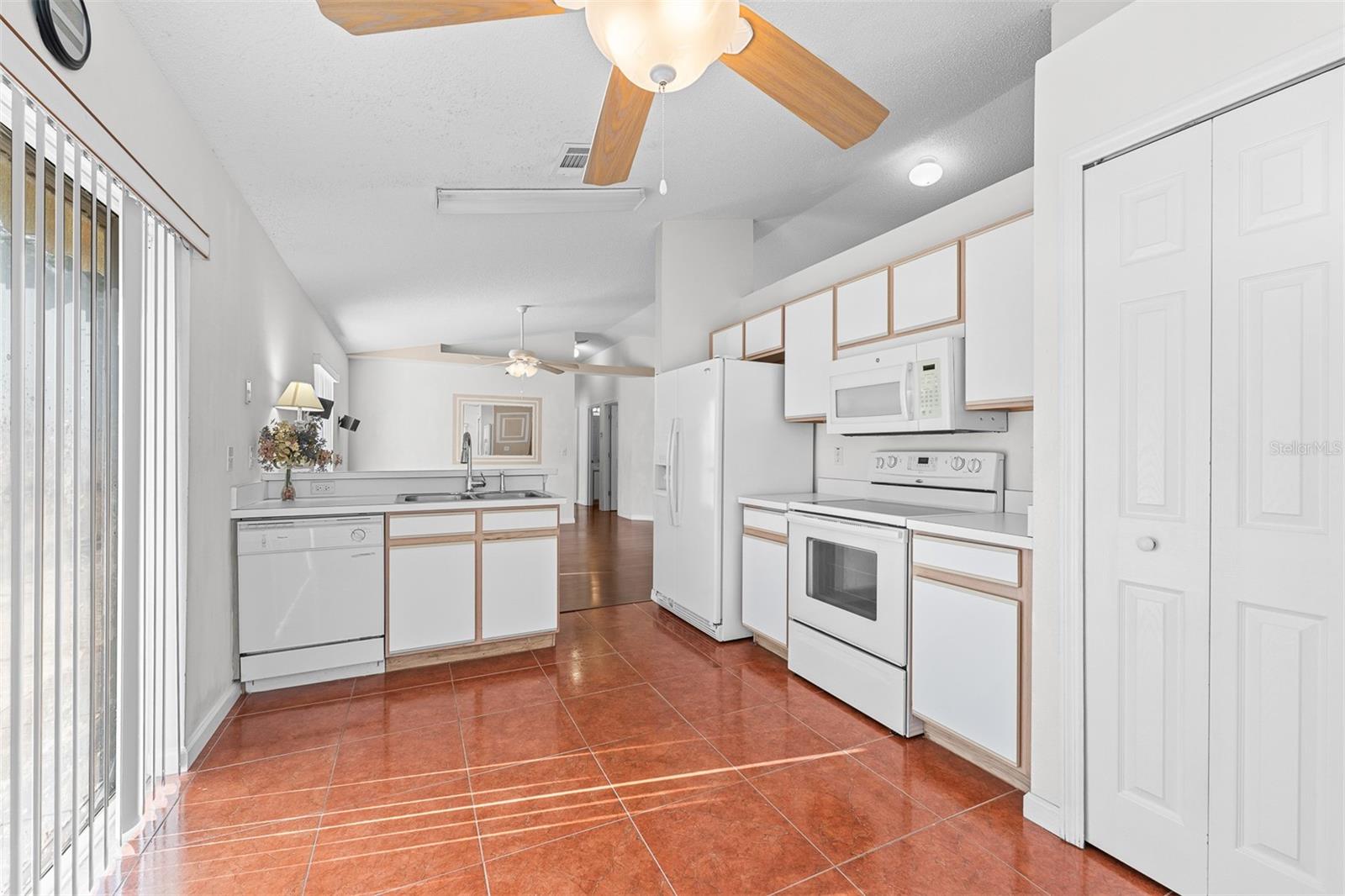 2493 DAFFADIL TER, SANFORD, FL, 32771