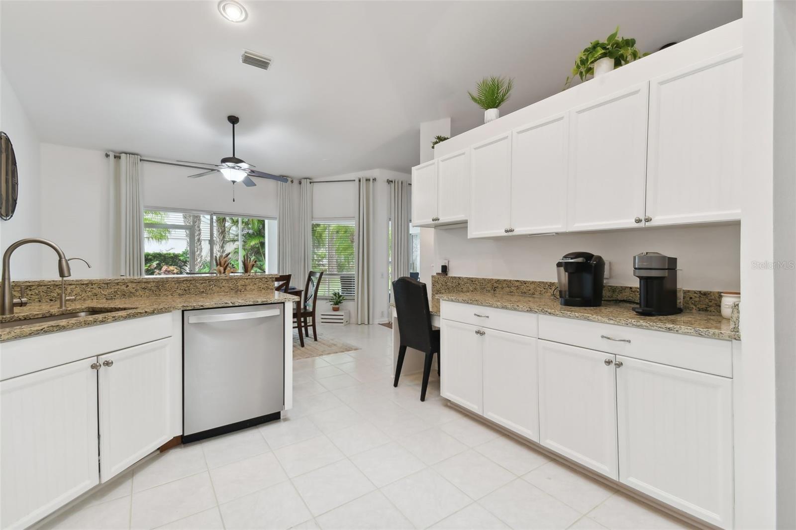 4327 MURFIELD DR E, BRADENTON, FL, 34203