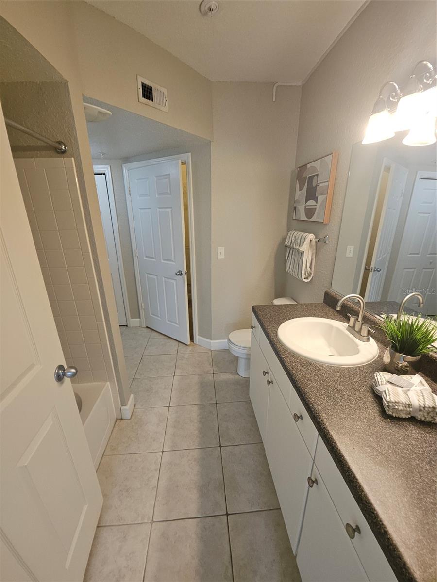 202 E SOUTH ST #4049, ORLANDO, FL, 32801