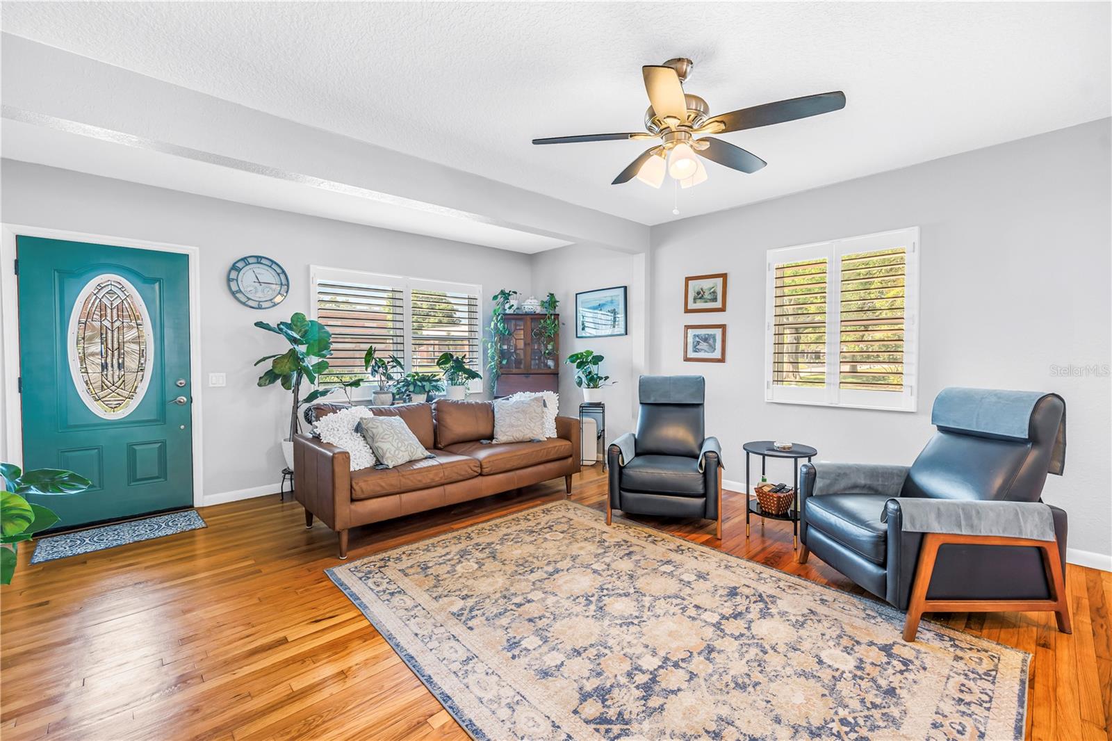 201 35TH AVE NE, ST PETERSBURG, FL, 33704