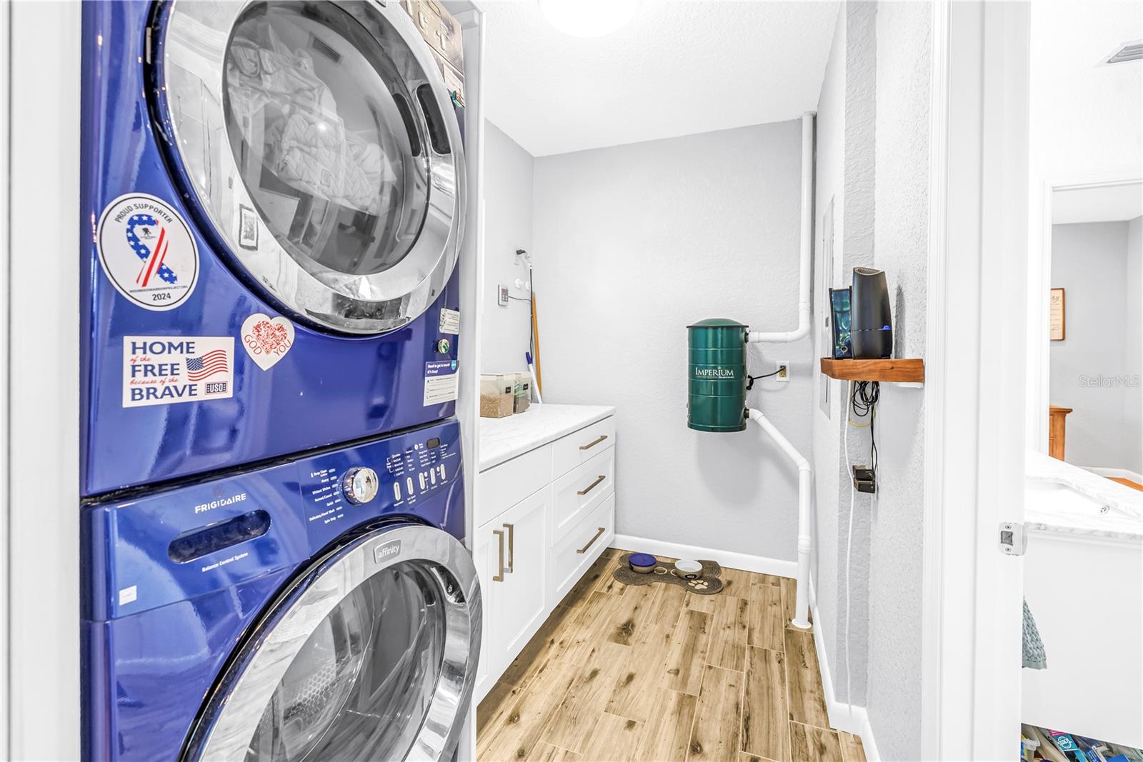 201 35TH AVE NE, ST PETERSBURG, FL, 33704