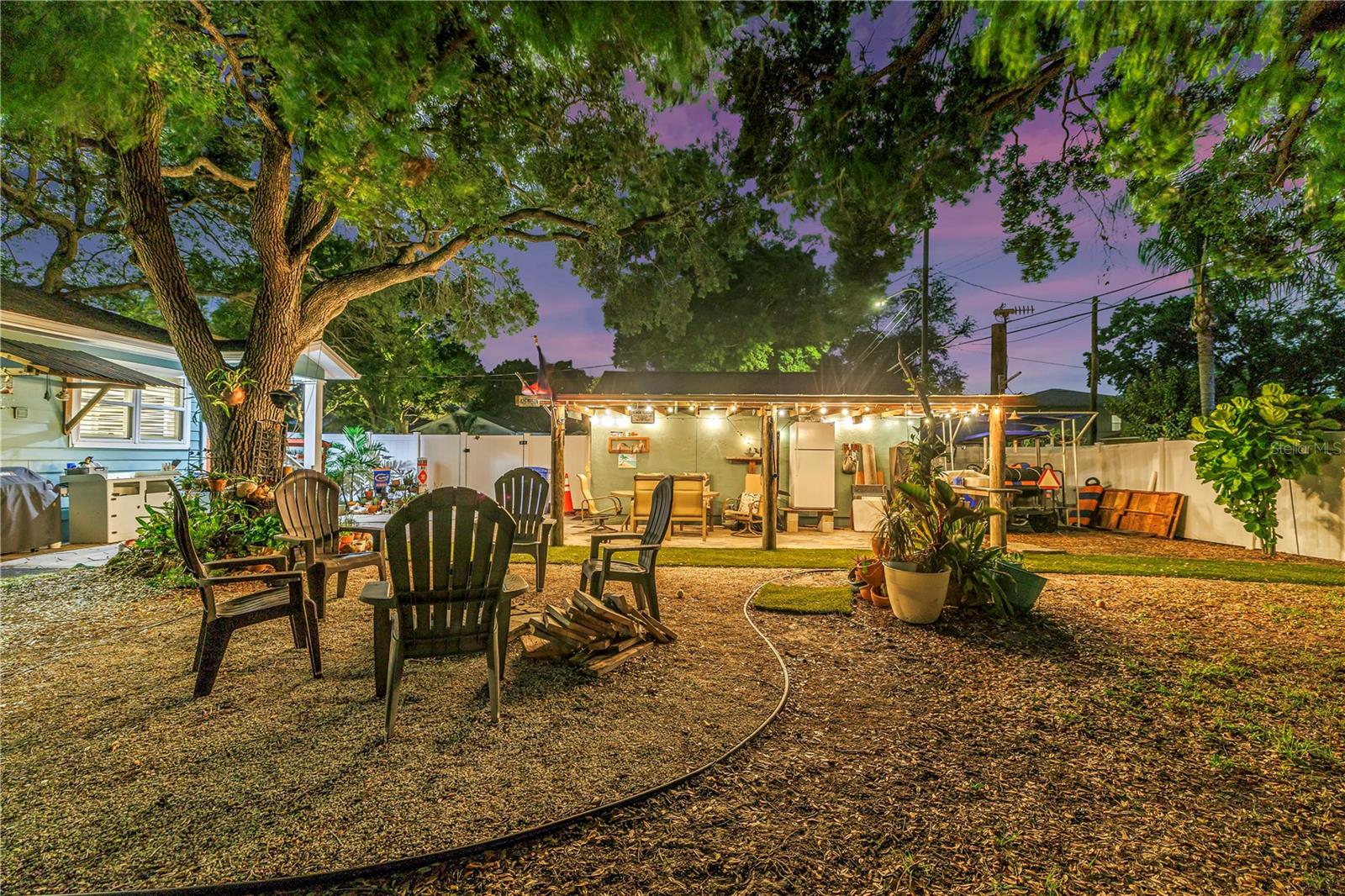 201 35TH AVE NE, ST PETERSBURG, FL, 33704