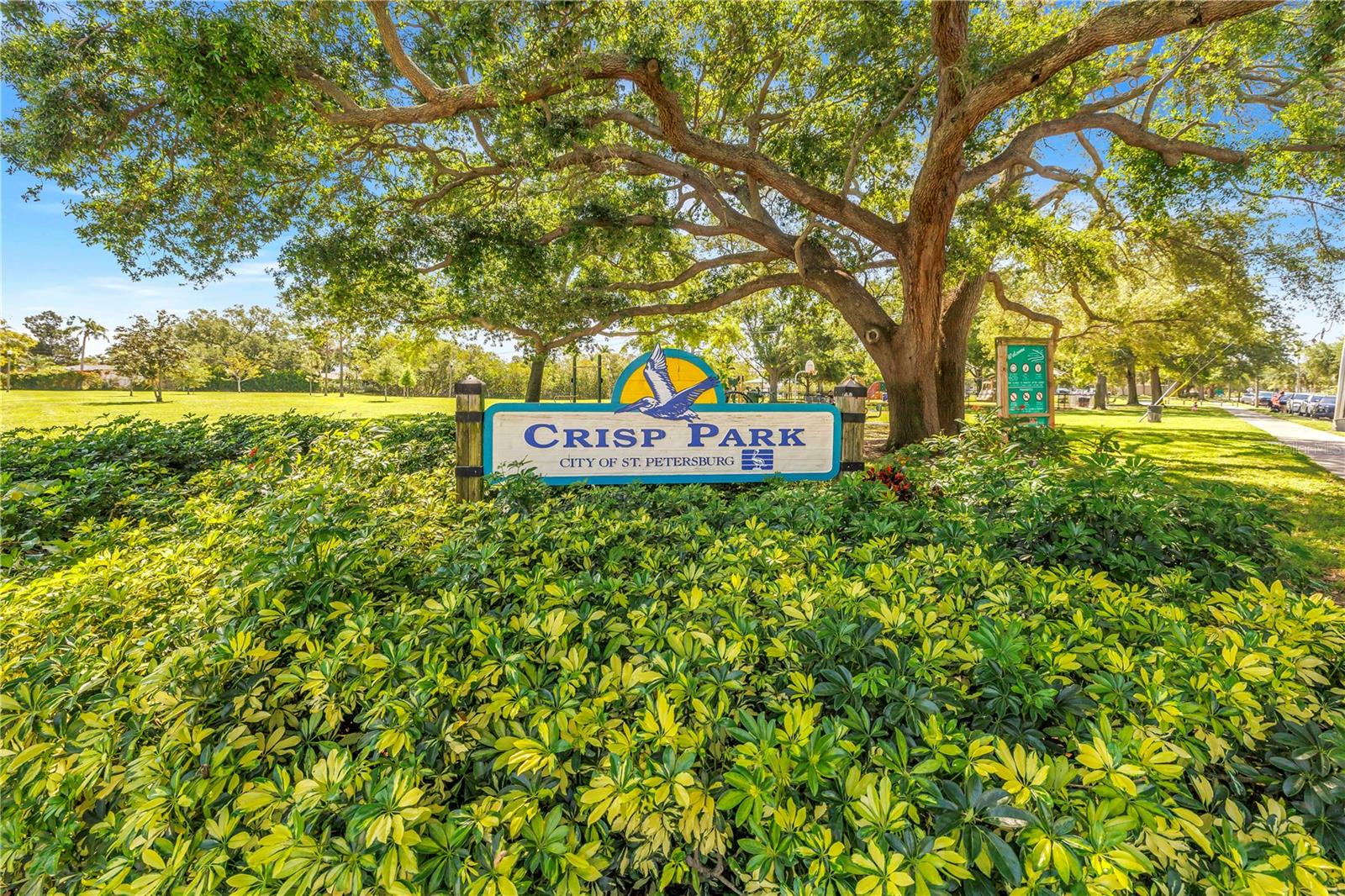 201 35TH AVE NE, ST PETERSBURG, FL, 33704