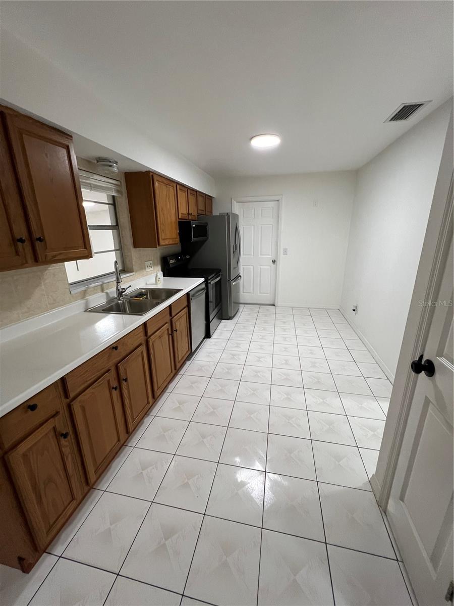 7455 WAYLAND BLVD, ORLANDO, FL, 32807