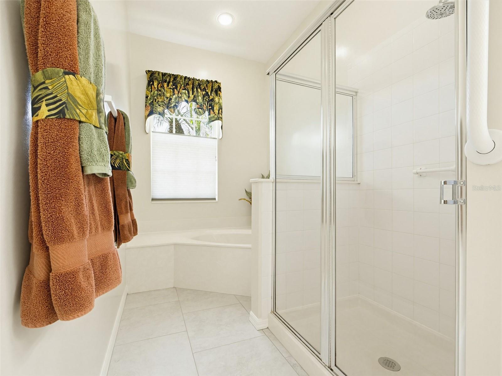 865 TARTAN DR #2, VENICE, FL, 34293