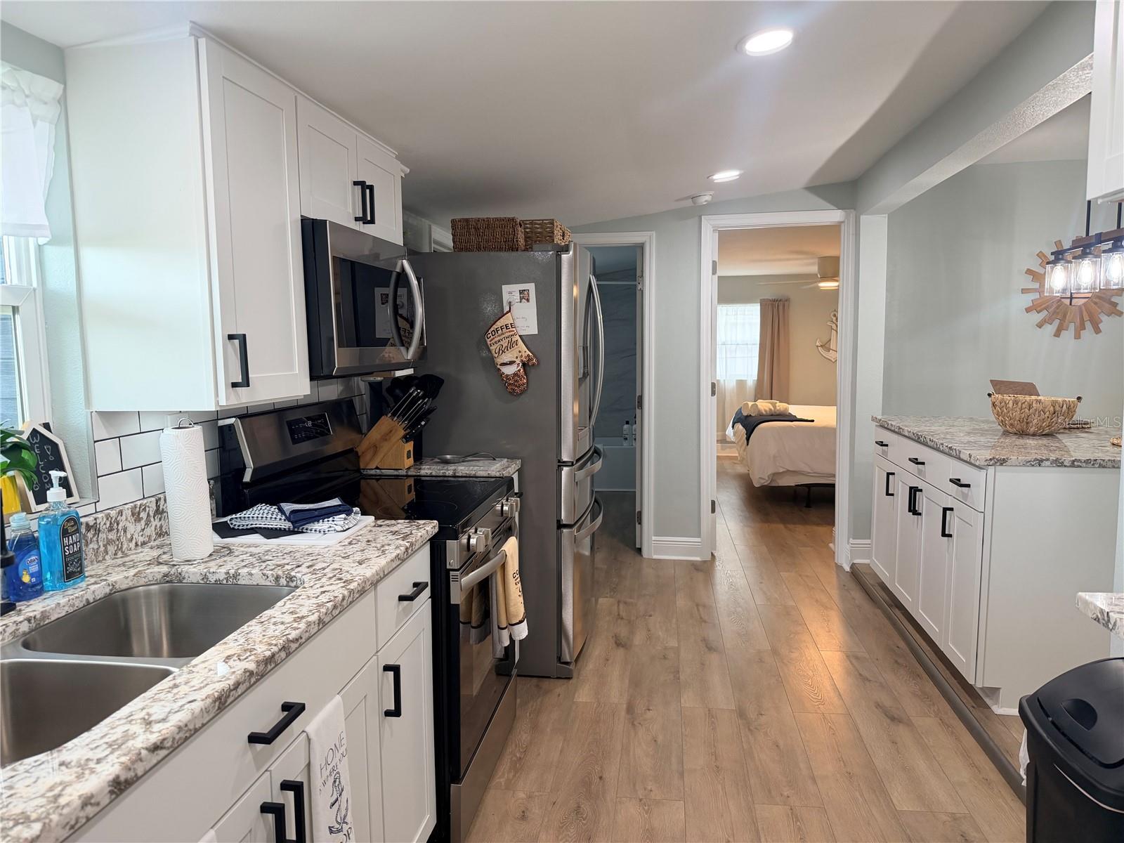 915 W MAIN ST, LAKE HAMILTON, FL, 33851