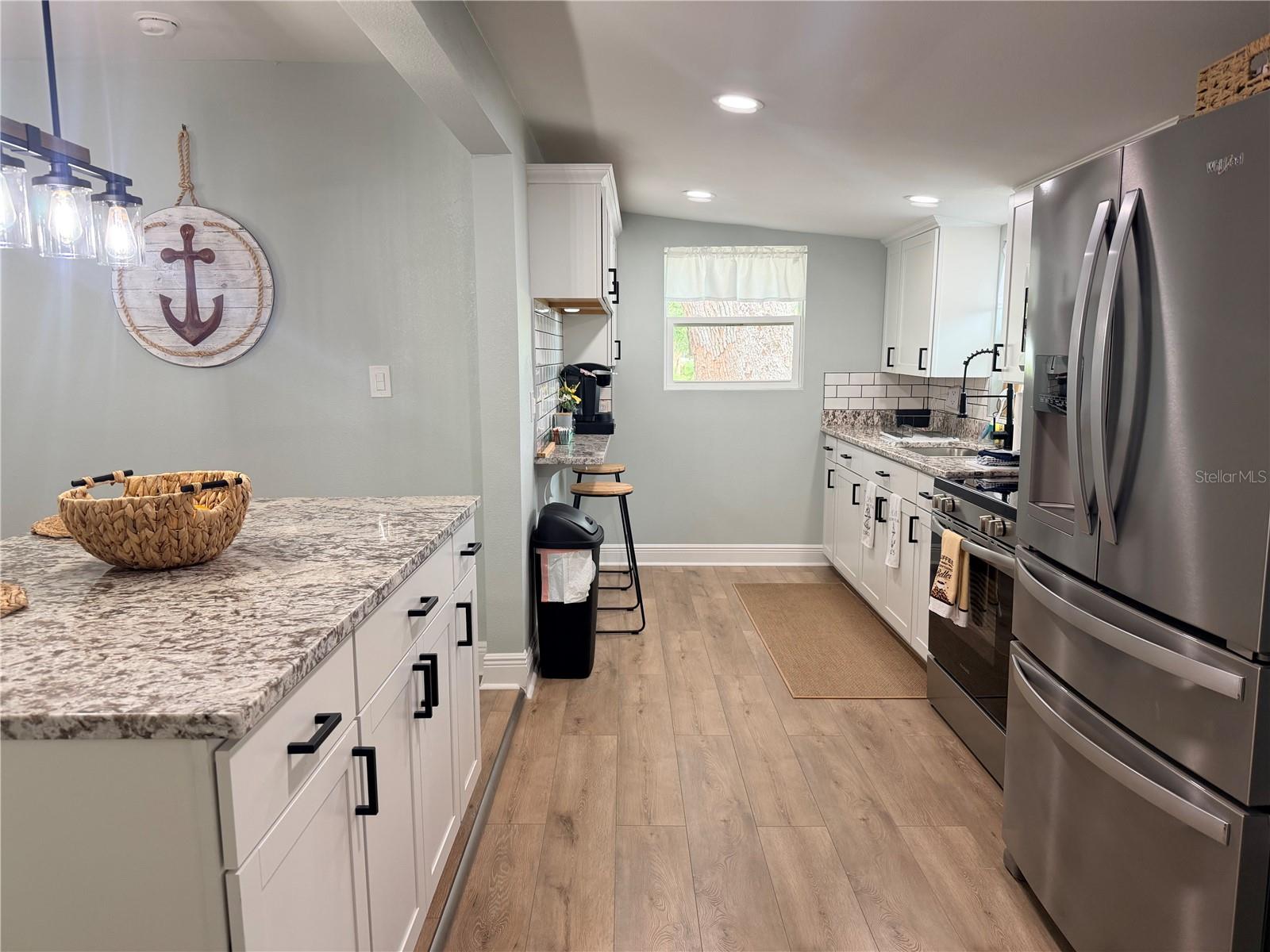 915 W MAIN ST, LAKE HAMILTON, FL, 33851