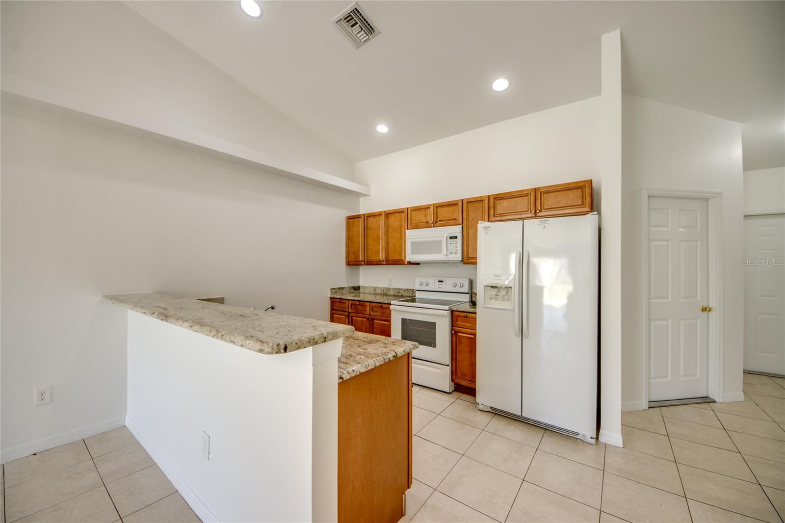 842 SW 39TH TER, CAPE CORAL, FL, 33914